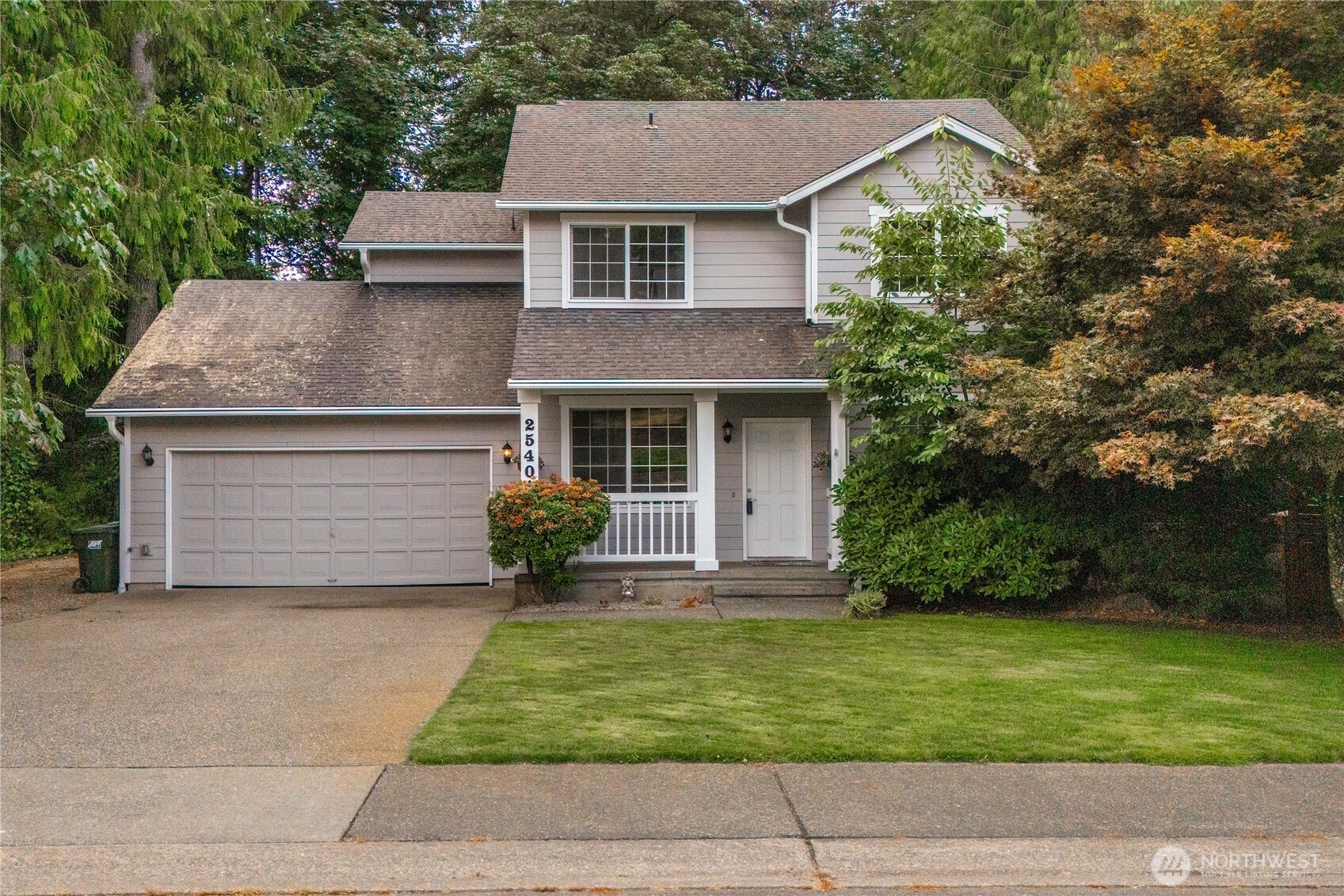 25401 Kanasket Drive Black Diamond WA 98010