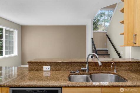 25401 Kanasket Drive Black Diamond WA 98010