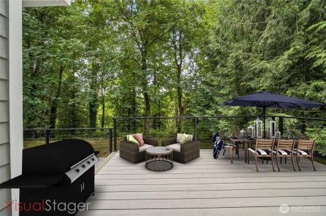 25401 Kanasket Drive Black Diamond WA 98010