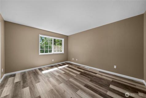 25401 Kanasket Drive Black Diamond WA 98010