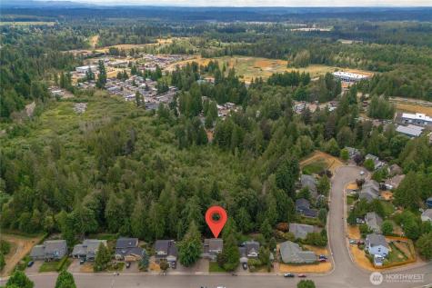 25401 Kanasket Drive Black Diamond WA 98010