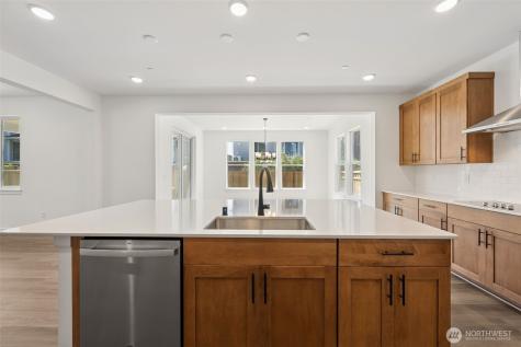 13912 181st Street E Puyallup WA 98374