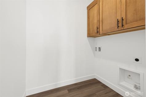 13912 181st Street E Puyallup WA 98374