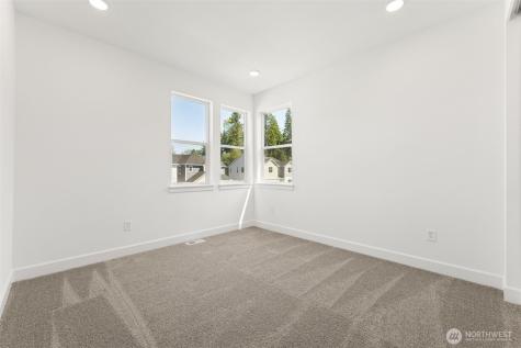 13912 181st Street E Puyallup WA 98374