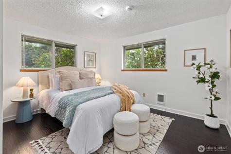 2001 NE 12th Street Renton WA 98056