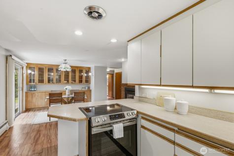 3822 Shelby Road Lynnwood WA 98087
