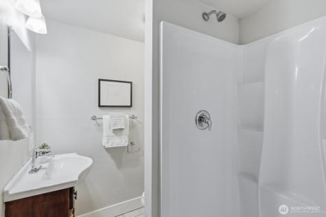 3822 Shelby Road Lynnwood WA 98087