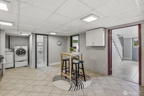 3822 Shelby Road Lynnwood WA 98087