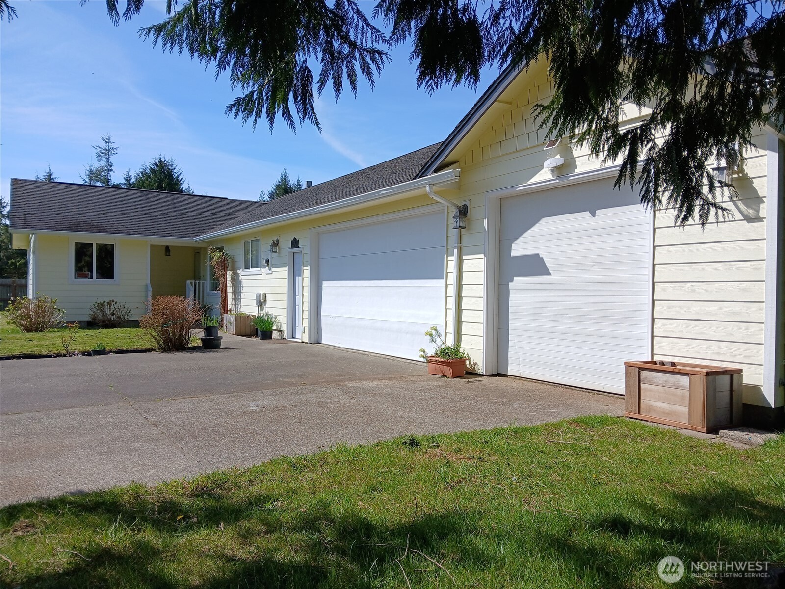 10 Spruce Court South Bend WA 98586
