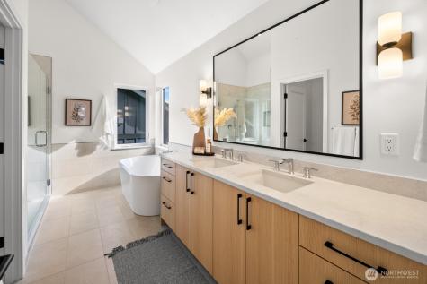 2851 NW 70th Street Seattle WA 98117