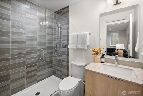 2851 NW 70th Street Seattle WA 98117