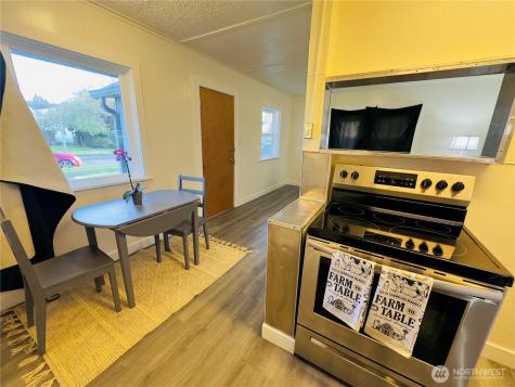 3118 Dover Street Longview WA 98632