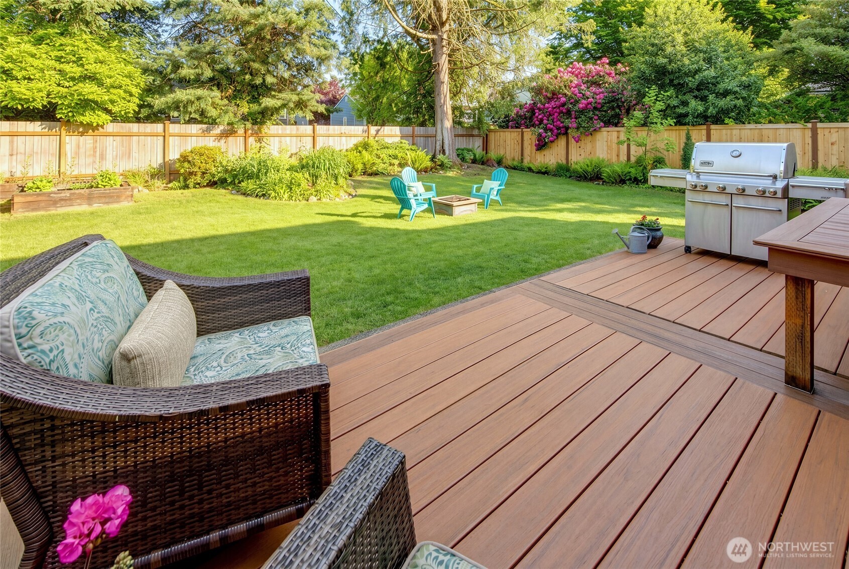 8232 39th Avenue NE Seattle WA 98115