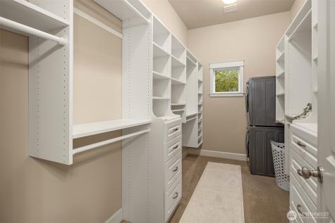 2695 20th Avenue NE Issaquah WA 98029