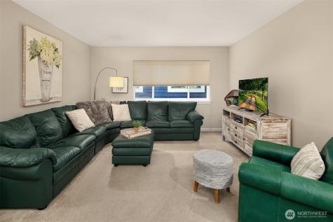 2695 20th Avenue NE Issaquah WA 98029