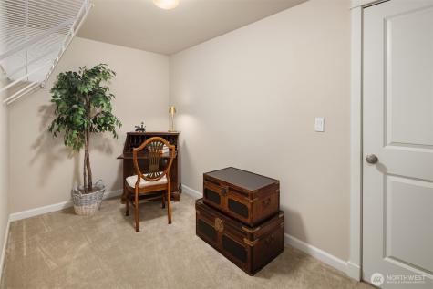 2695 20th Avenue NE Issaquah WA 98029