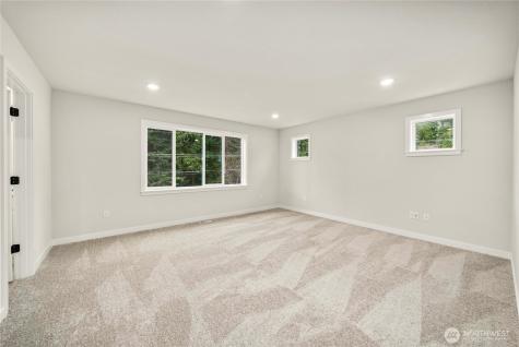 3958 Flat Top Drive Bremerton WA 98312