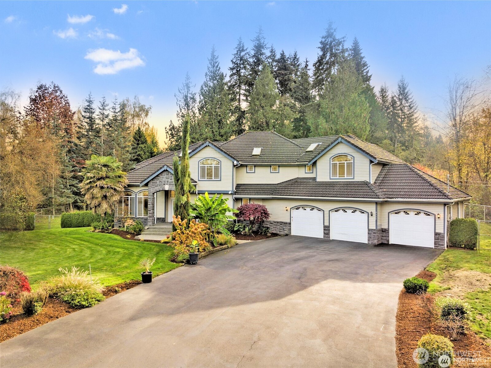 8502 152 Street SE Snohomish WA 98296