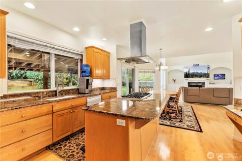 8502 152 Street SE Snohomish WA 98296