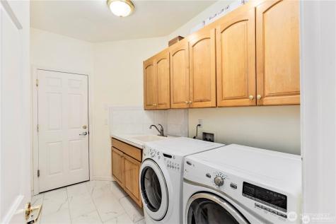 8502 152 Street SE Snohomish WA 98296