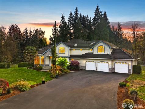 8502 152 Street SE Snohomish WA 98296