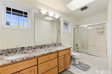 8502 152 Street SE Snohomish WA 98296