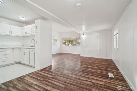 18501 52nd Avenue W Lynnwood WA 98037