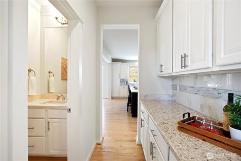 10922 NE 194th Drive Bothell WA 98011