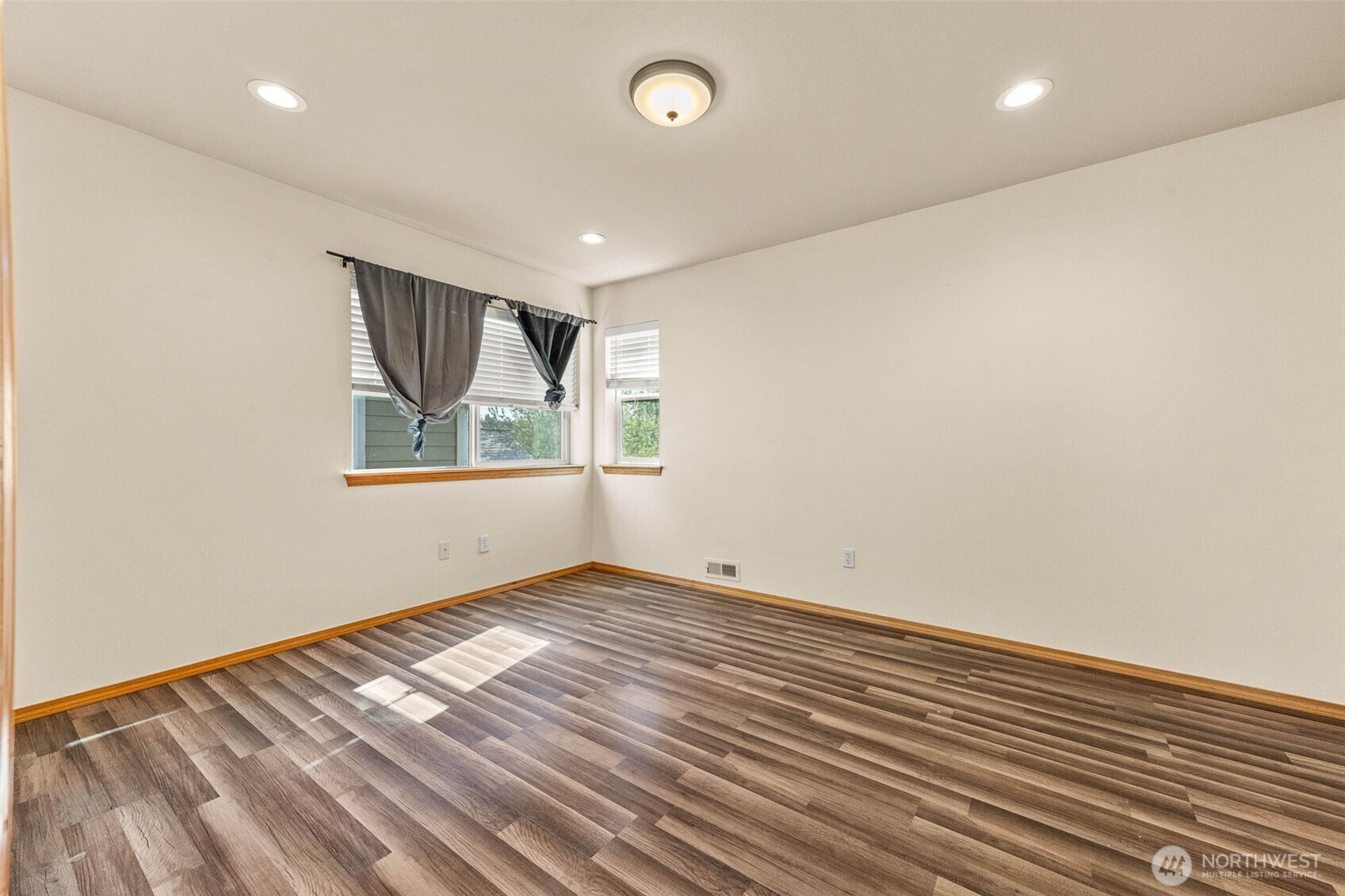 7006 Radius Loop SE Lacey WA 98513