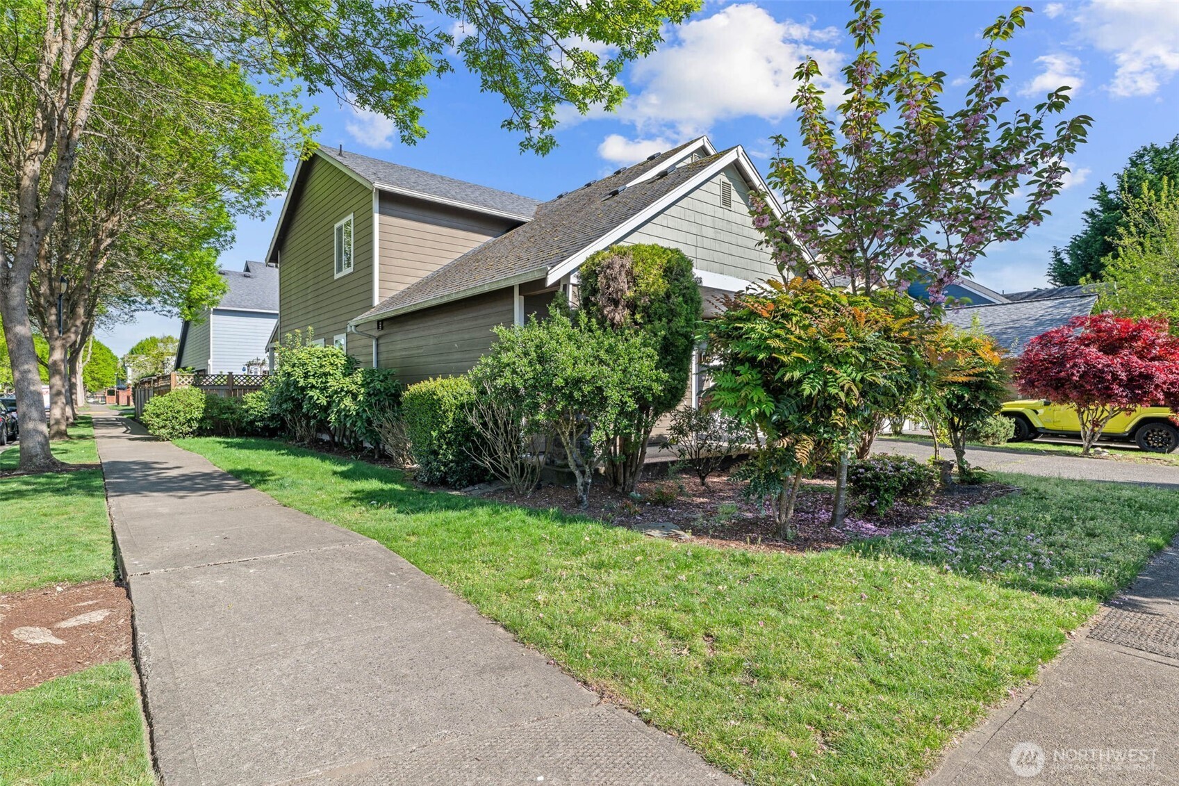 7006 Radius Loop SE Lacey WA 98513