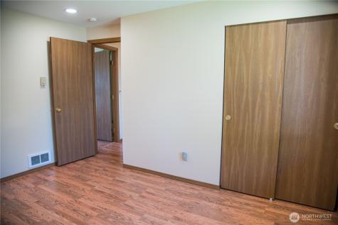 125 117th Street E Tacoma WA 98445