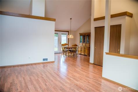 125 117th Street E Tacoma WA 98445