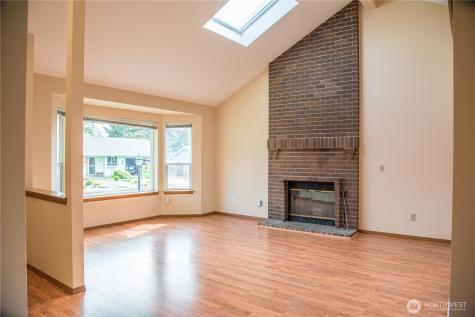 125 117th Street E Tacoma WA 98445