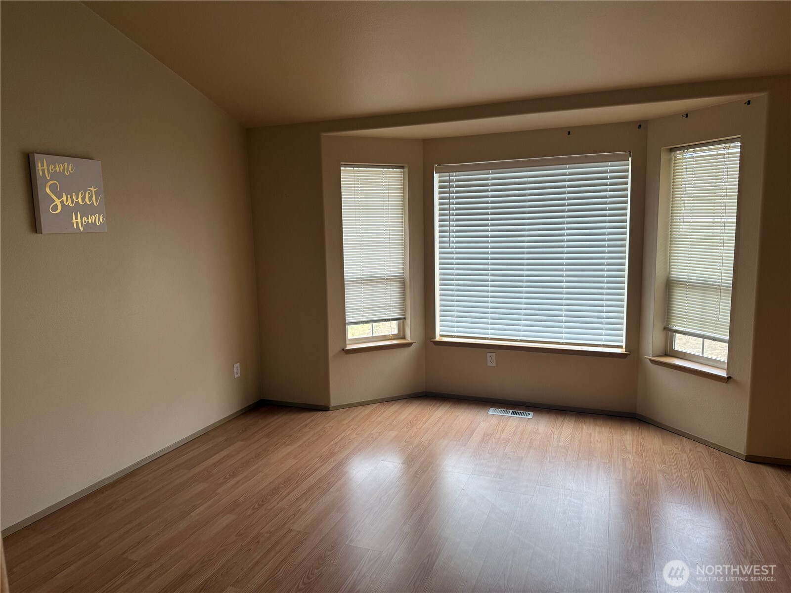 8312 185th Street Court E Puyallup WA 98375