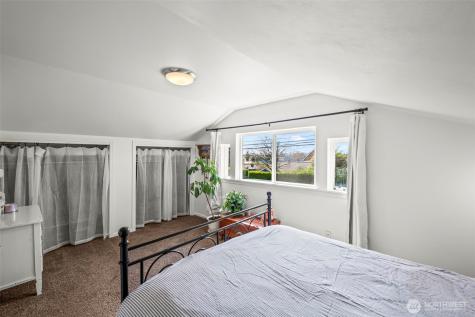 1307 N Huson Street Tacoma WA 98406