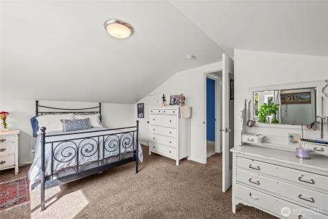1307 N Huson Street Tacoma WA 98406