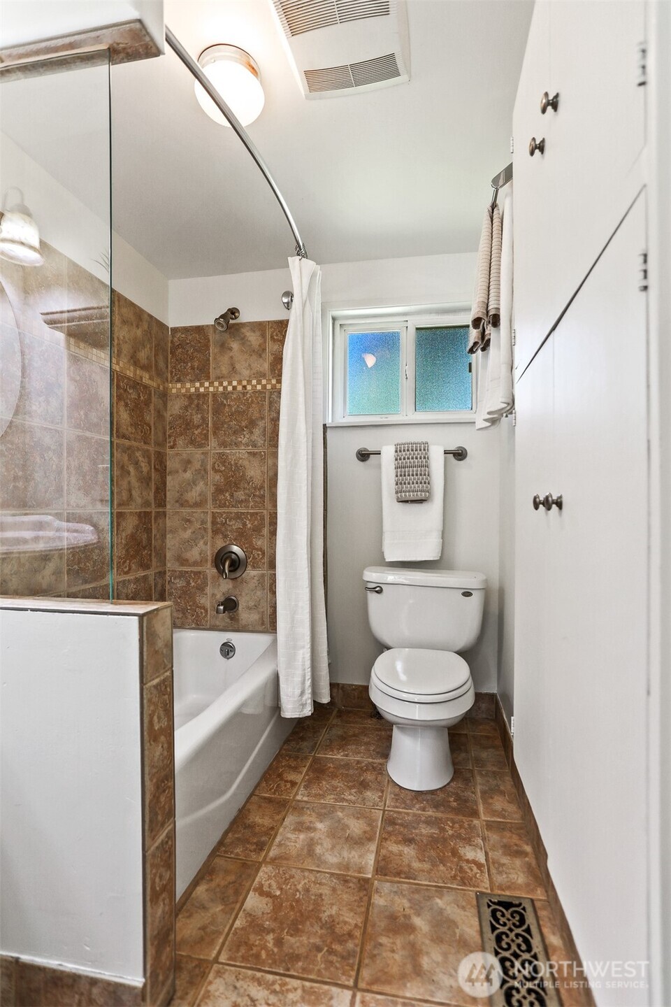 1257 S 116th Street Burien WA 98168