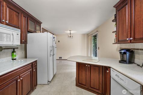 4218 192nd Place SW Lynnwood WA 98036