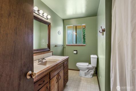 4218 192nd Place SW Lynnwood WA 98036