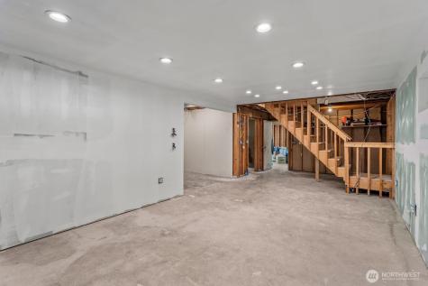 4218 192nd Place SW Lynnwood WA 98036