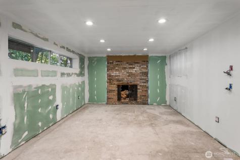 4218 192nd Place SW Lynnwood WA 98036
