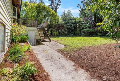 4218 192nd Place SW Lynnwood WA 98036