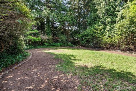 4218 192nd Place SW Lynnwood WA 98036
