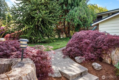 4218 192nd Place SW Lynnwood WA 98036