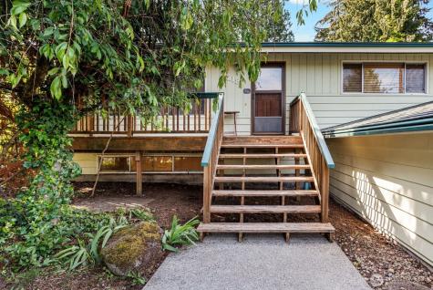 4218 192nd Place SW Lynnwood WA 98036