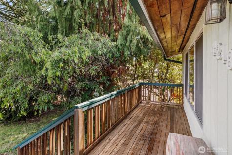 4218 192nd Place SW Lynnwood WA 98036