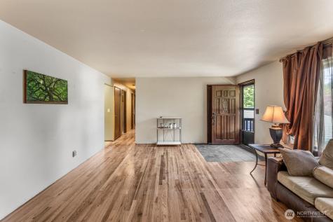 4218 192nd Place SW Lynnwood WA 98036