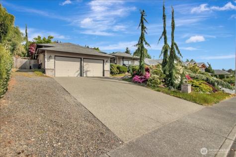 7307 76th Dr Drive NE Marysville WA 98270