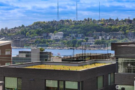2366 Franklin Avenue E Seattle WA 98102