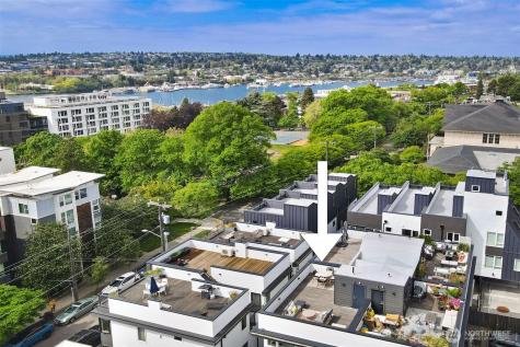 2366 Franklin Avenue E Seattle WA 98102